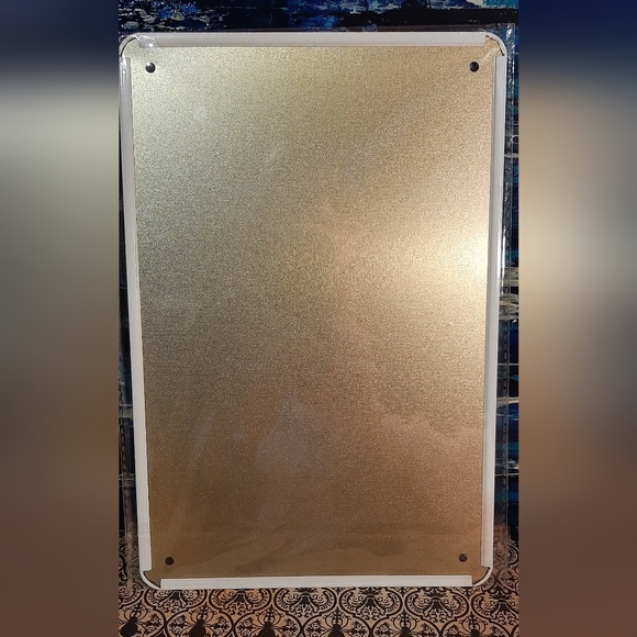 NWOT - Alice in Wonderland aluminium sign - Picture 2 of 3